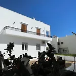 Mano's Place Holiday home *