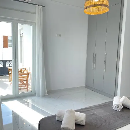 度假居 Mano's Place Naxos City