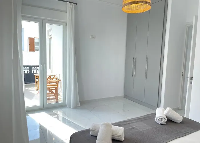 度假居 Mano's Place Naxos City